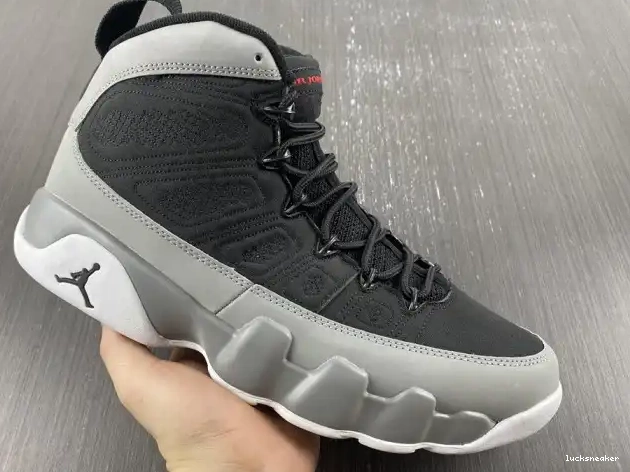 Reps LUCY CT8019-060 9 Jordan Grey Retro Particle 0529